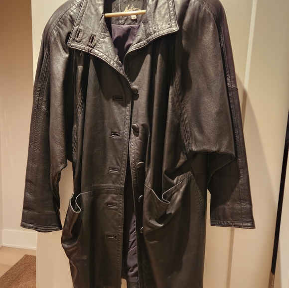 Vintage leather jacket - Picture 2 of 2